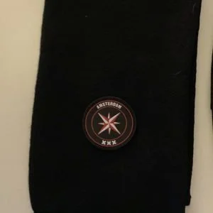 Sjaal Casuals logo rood zwart