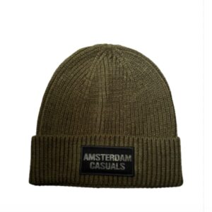 Green casual beanie